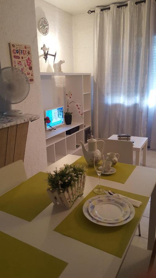 Quarteira Home Beach Ferias Tranquilas A 1Km Da Praia Totalmente Renovado מראה חיצוני תמונה