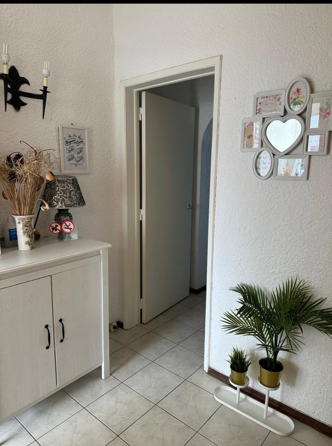 Quarteira Home Beach Ferias Tranquilas A 1Km Da Praia Totalmente Renovado מראה חיצוני תמונה